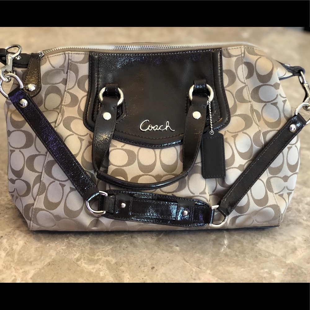 Coach Purse never used!!!